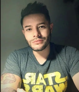 Javier L.
